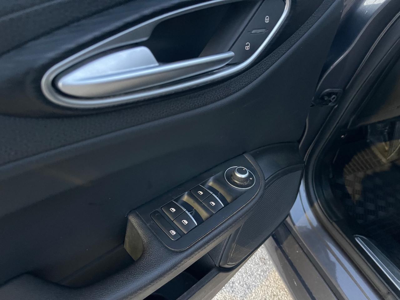 ALFA ROMEO GIULIA 2.2 MJTD 180CV AT8 SUPER FULL