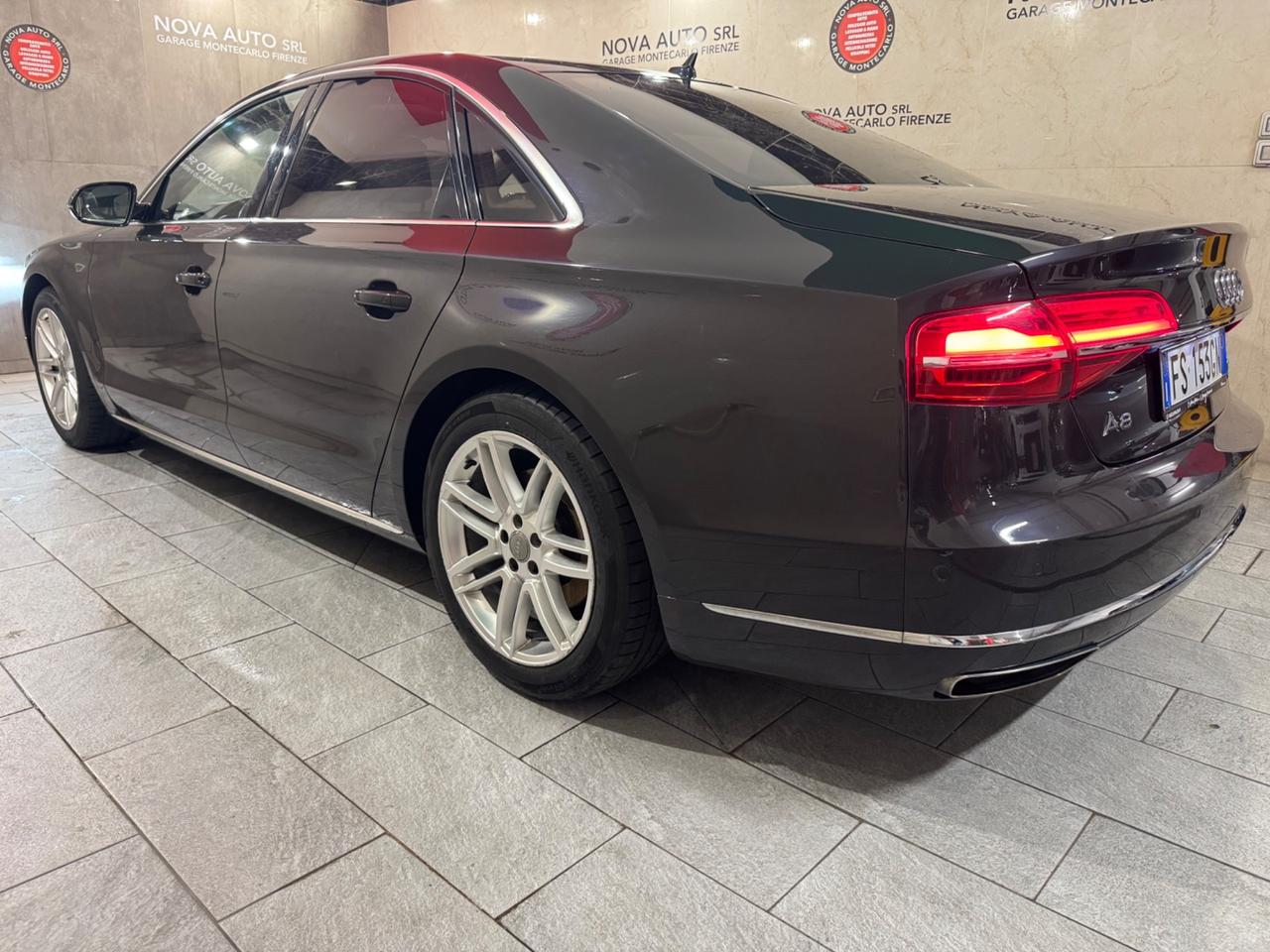 Audi A8 3.0 TDI 262 CV ultra quattro tiptronic