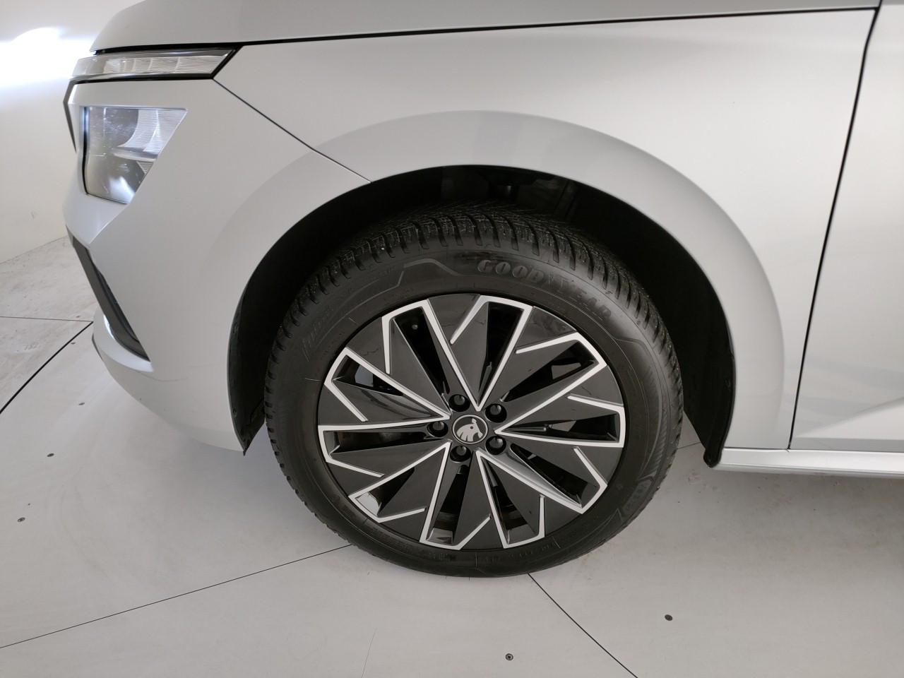 SKODA Kamiq 1.0 tsi Black Dots 115cv dsg