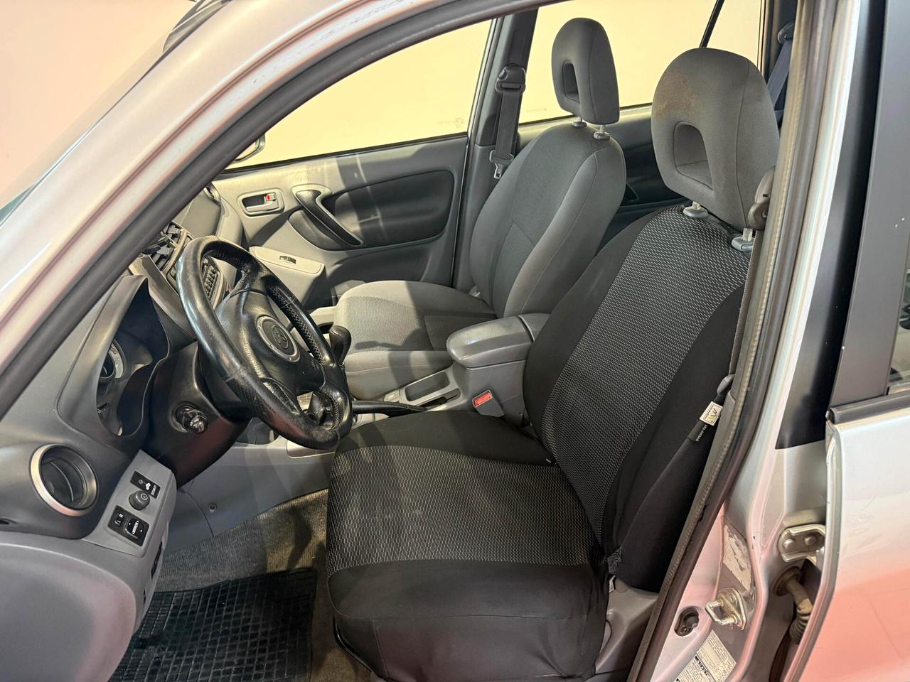 Toyota RAV 4 RAV4 2.0 Tdi D-4D cat 5 porte