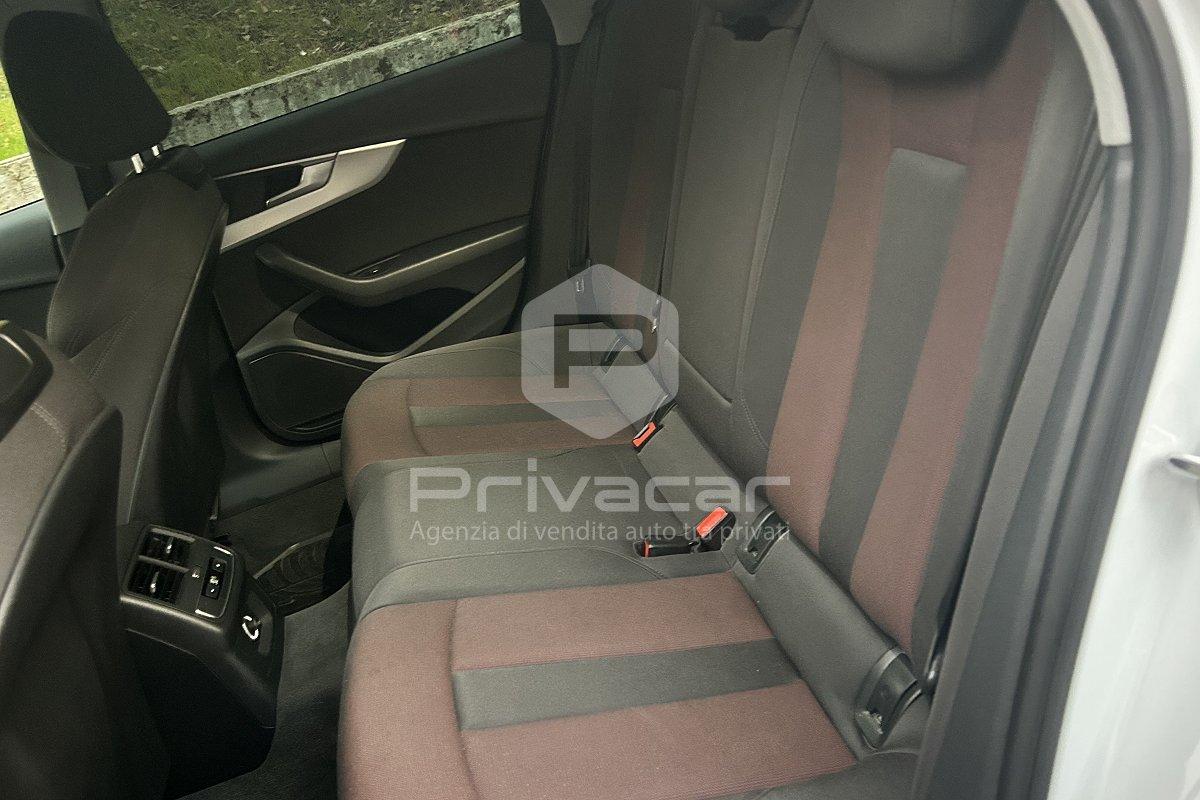 AUDI A4 Avant 40 TDI quattro S tronic Business