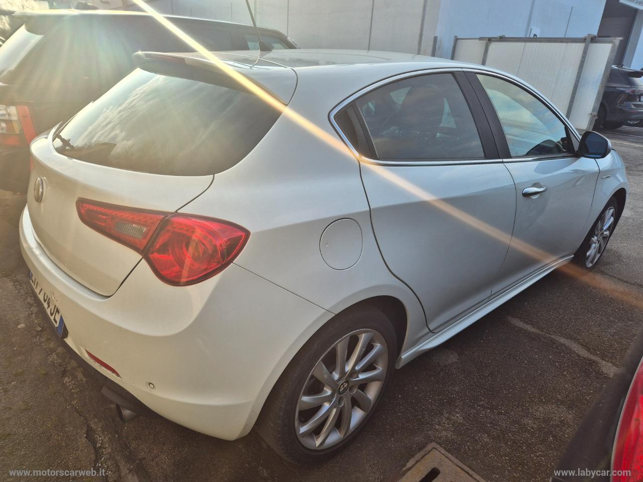 ALFA ROMEO Giulietta 2.0 JTDm-2 140 CV Distinctive