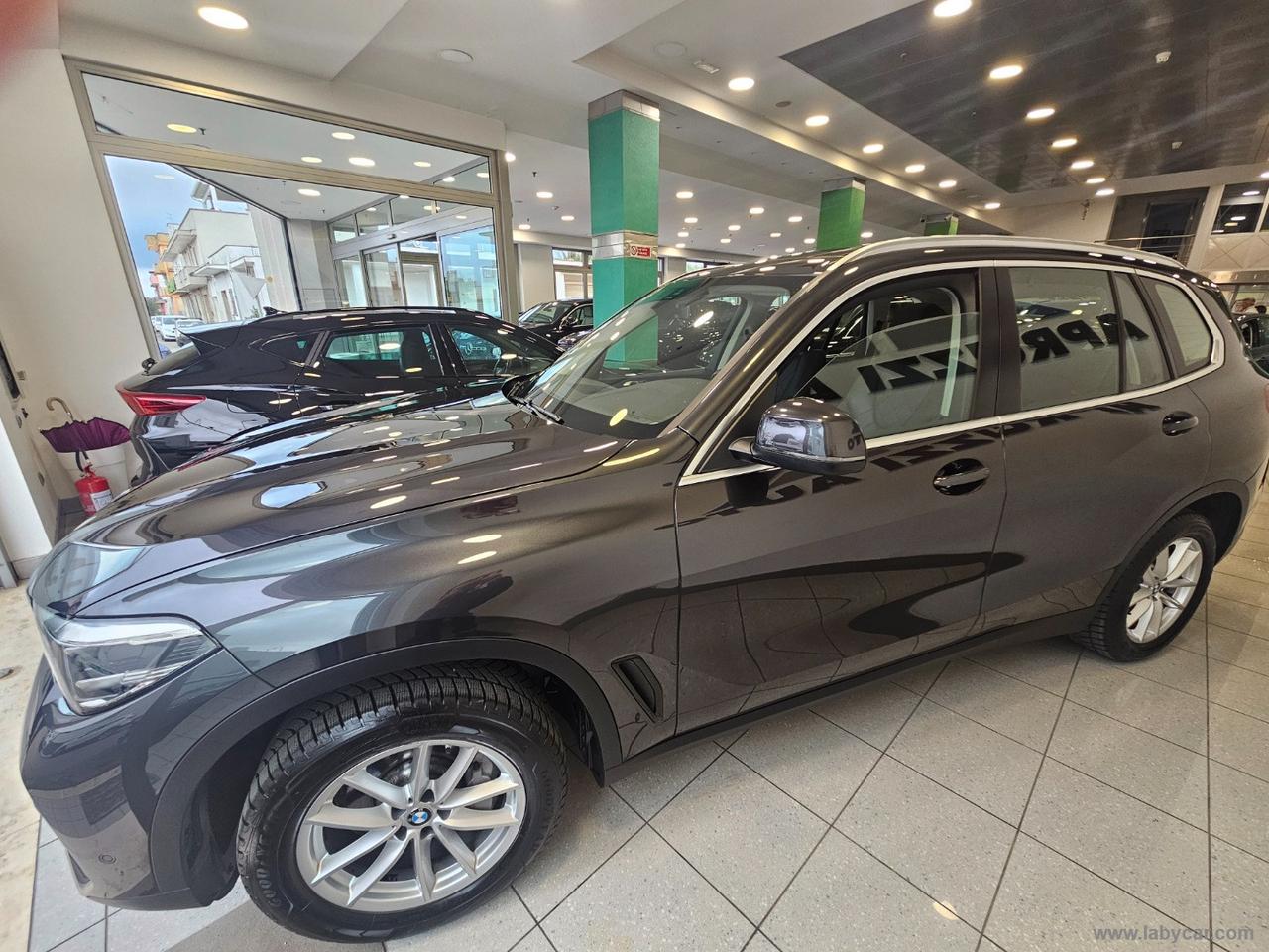 BMW X5 xDrive25d Business