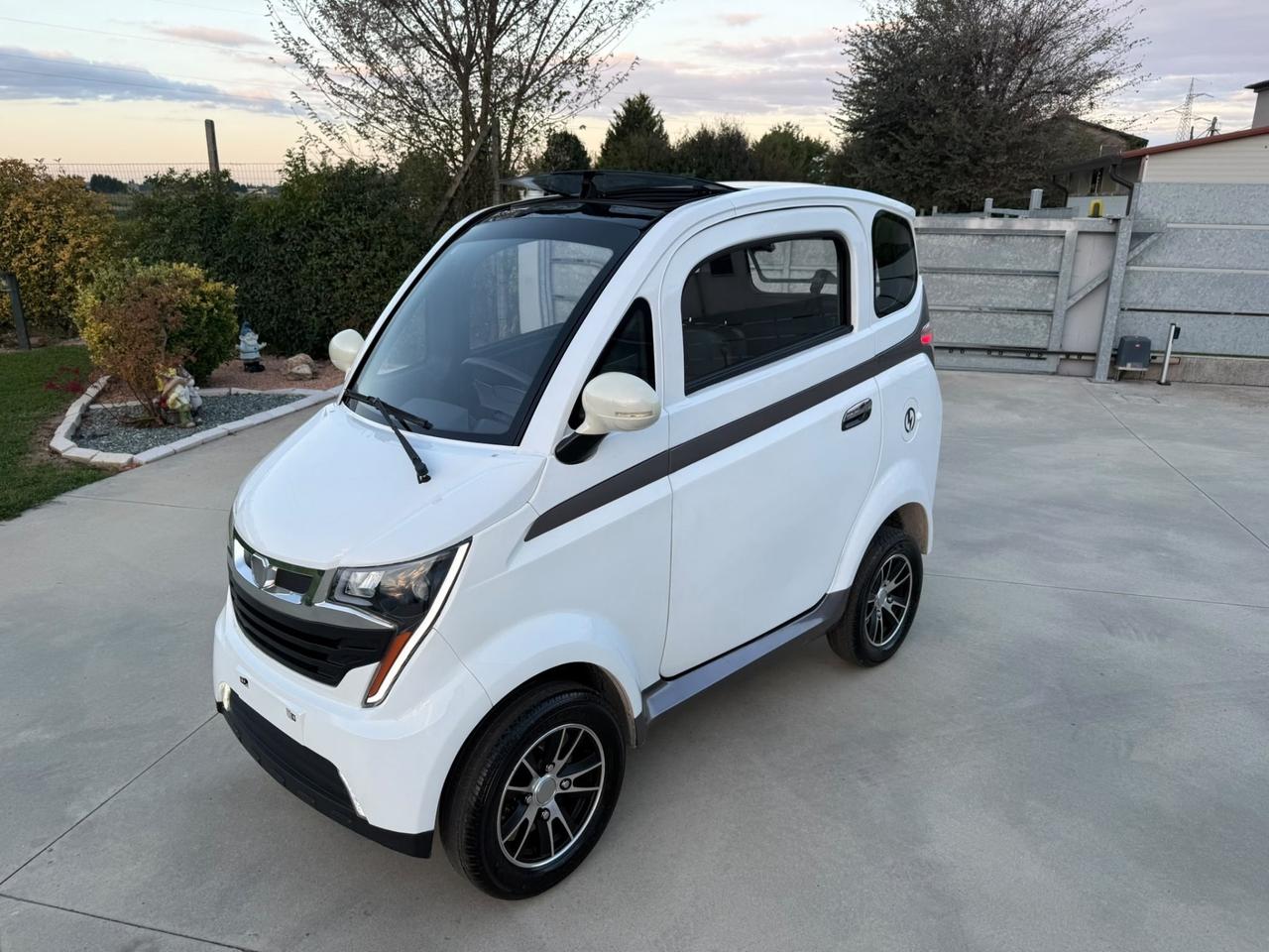 Altro Microcar elettrica X7