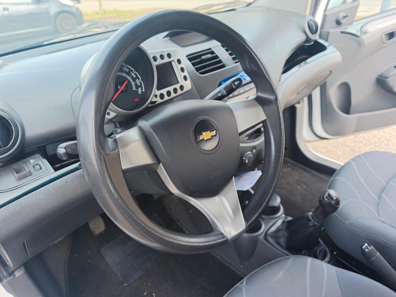 Chevrolet Spark 2012---1.0 Benzina Neopatentati