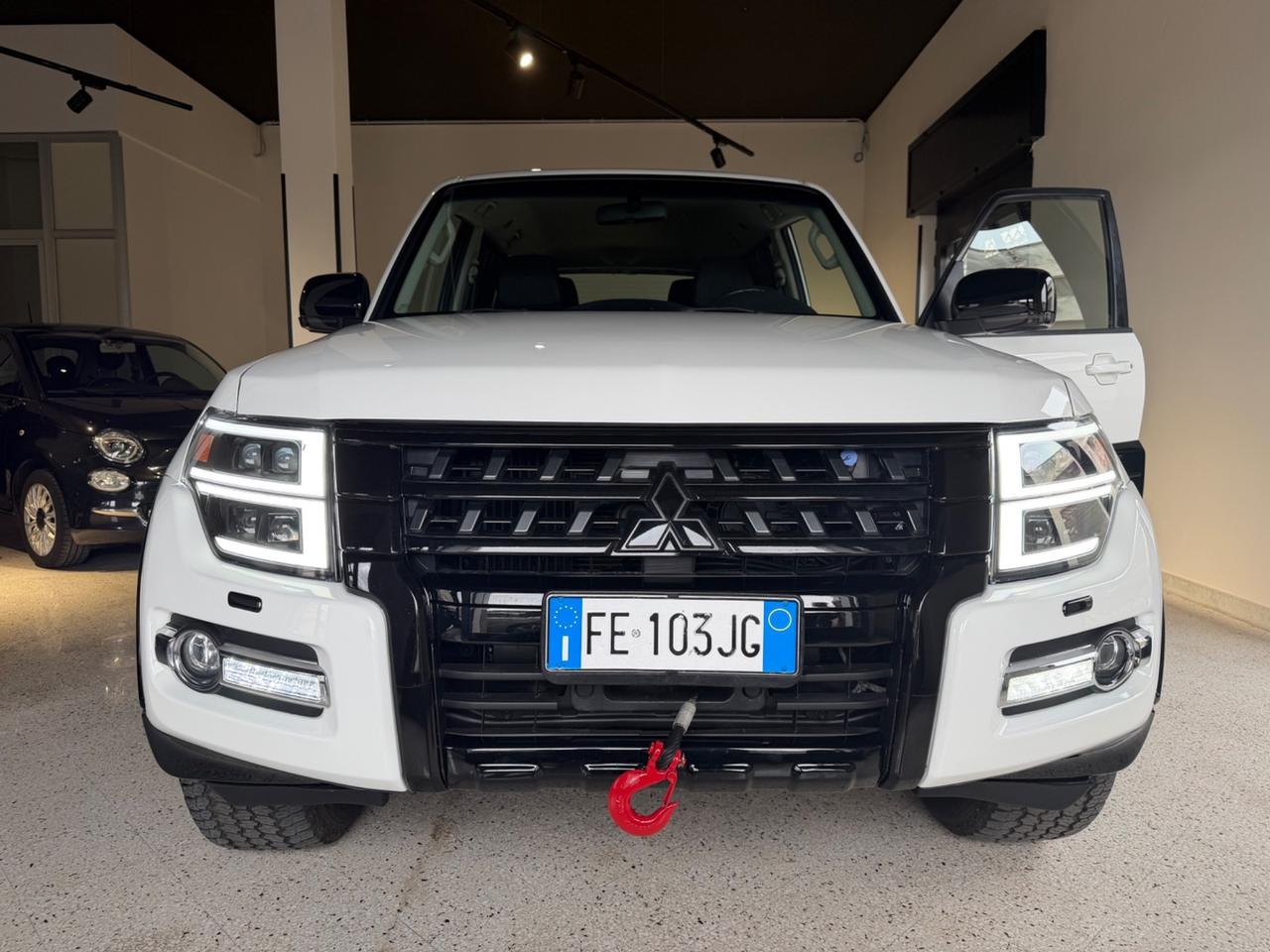 Mitsubishi Pajero 3.2 DI-D 16V aut. 5p. One/Hundred DPF
