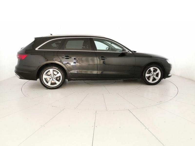 Audi A4 Avant 35 2.0 tdi mhev Business Advanced 163cv s-tronic
