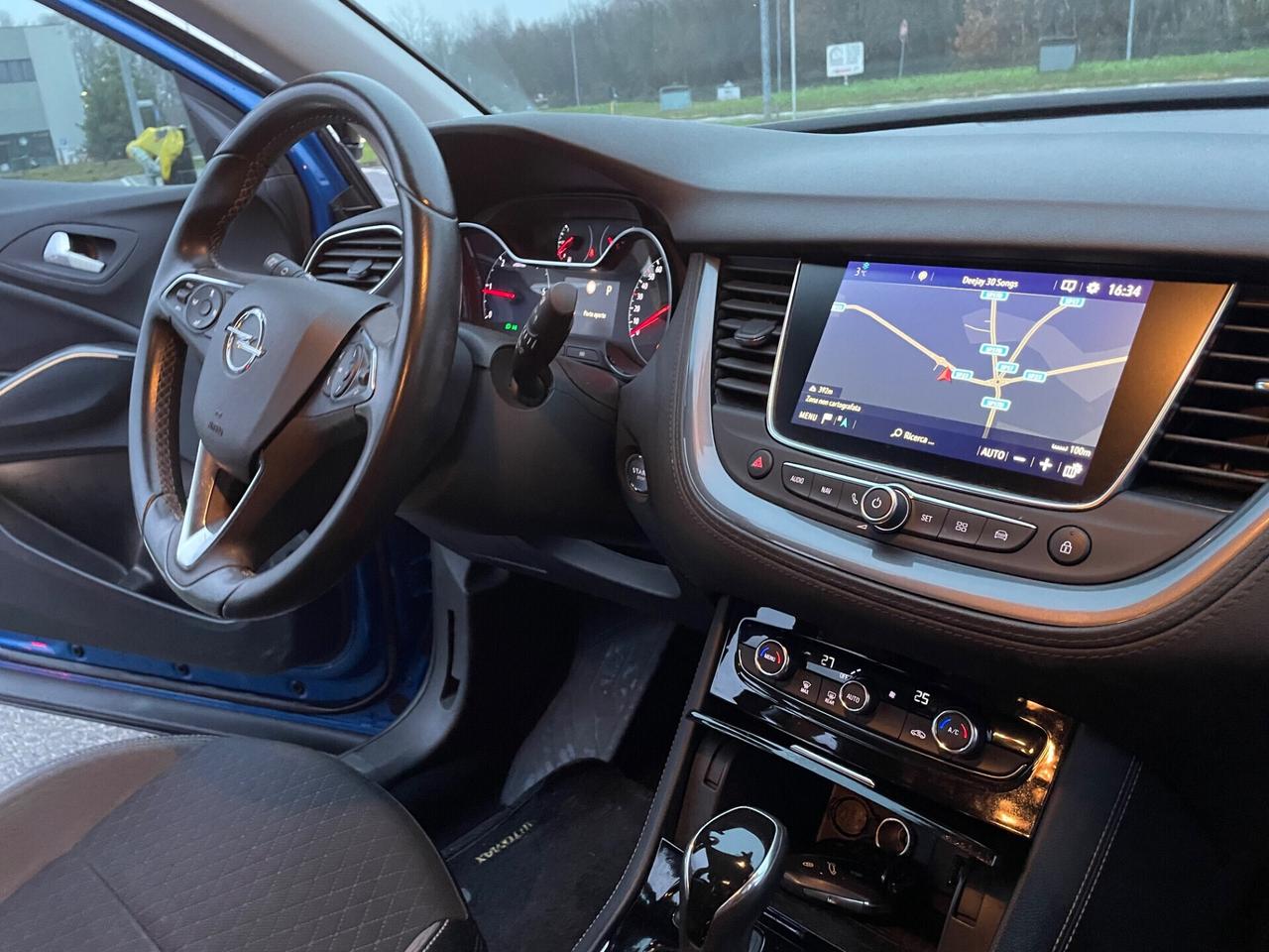 Opel Grandland X 1.6 diesel Ecotec*Automatik*Navi*Neopatnetati*