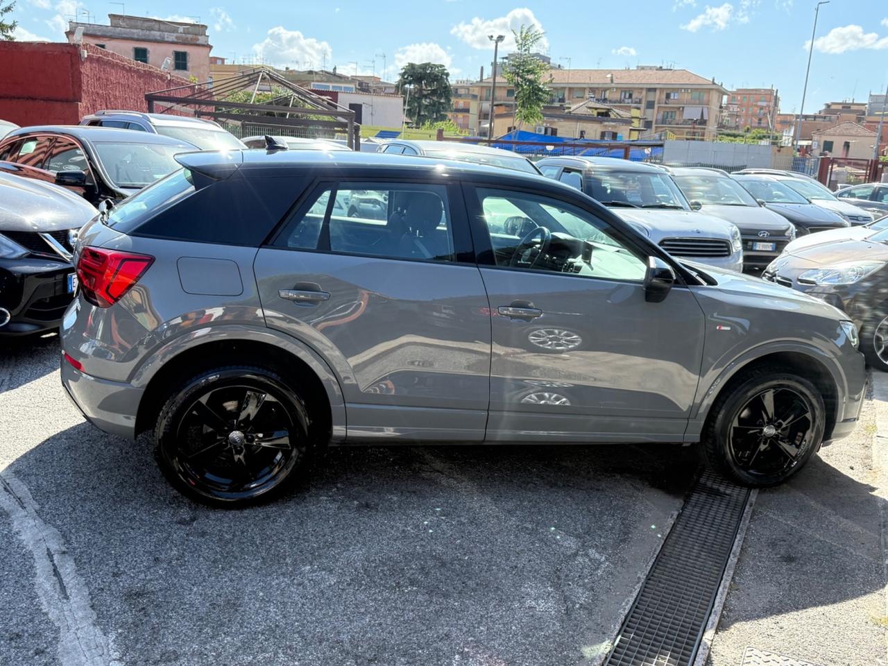 Q2 1.6 TDI S-tronic-S line-unipro-rate-garanzia