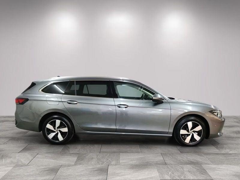 Volkswagen Passat Variant 2.0 TDI SCR EVO 110kW Business DSG Gancio Navi Led Camera