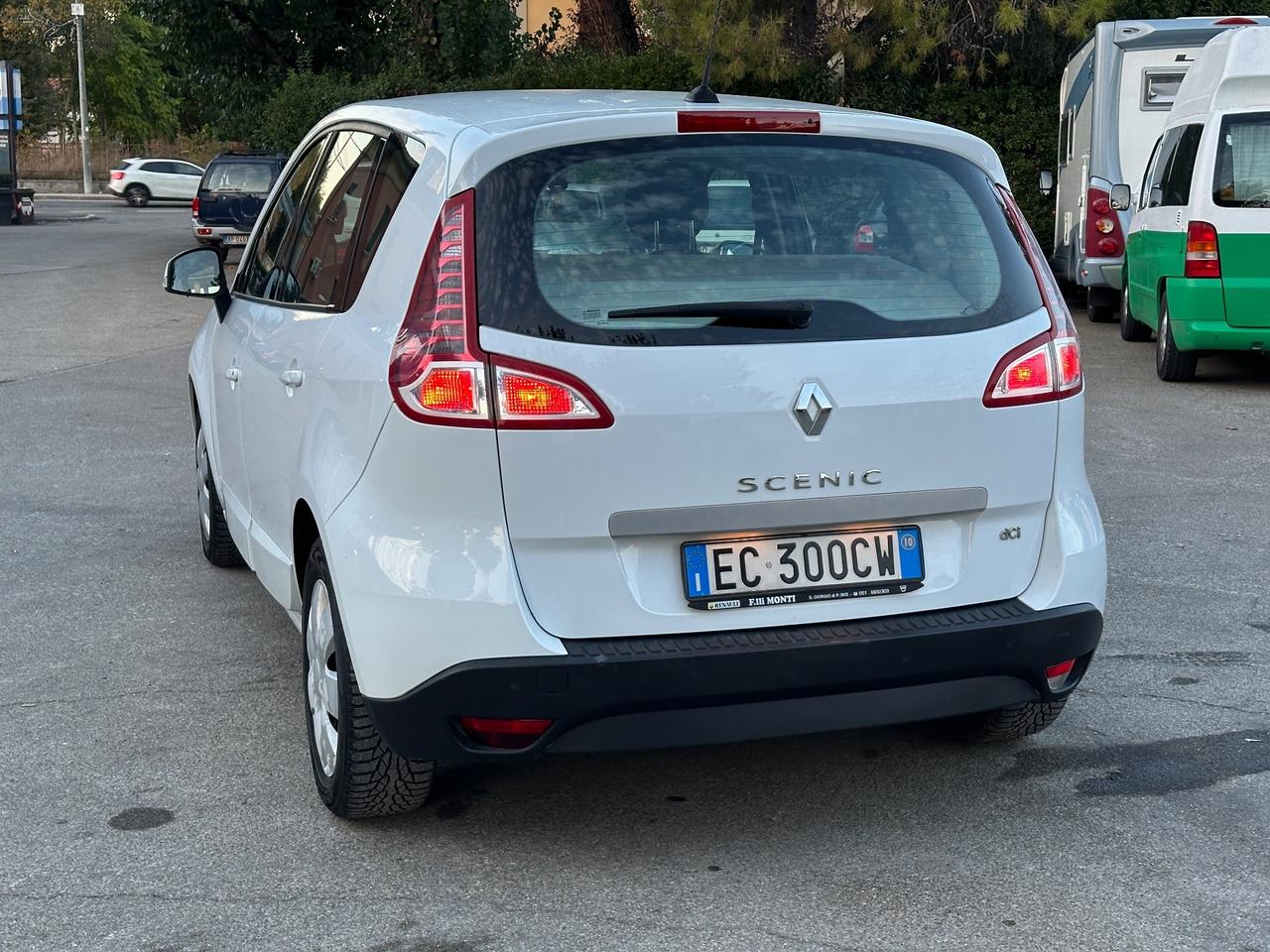 Renault Scenic Scénic X-Mod 1.5 dCi 110CV Luxe