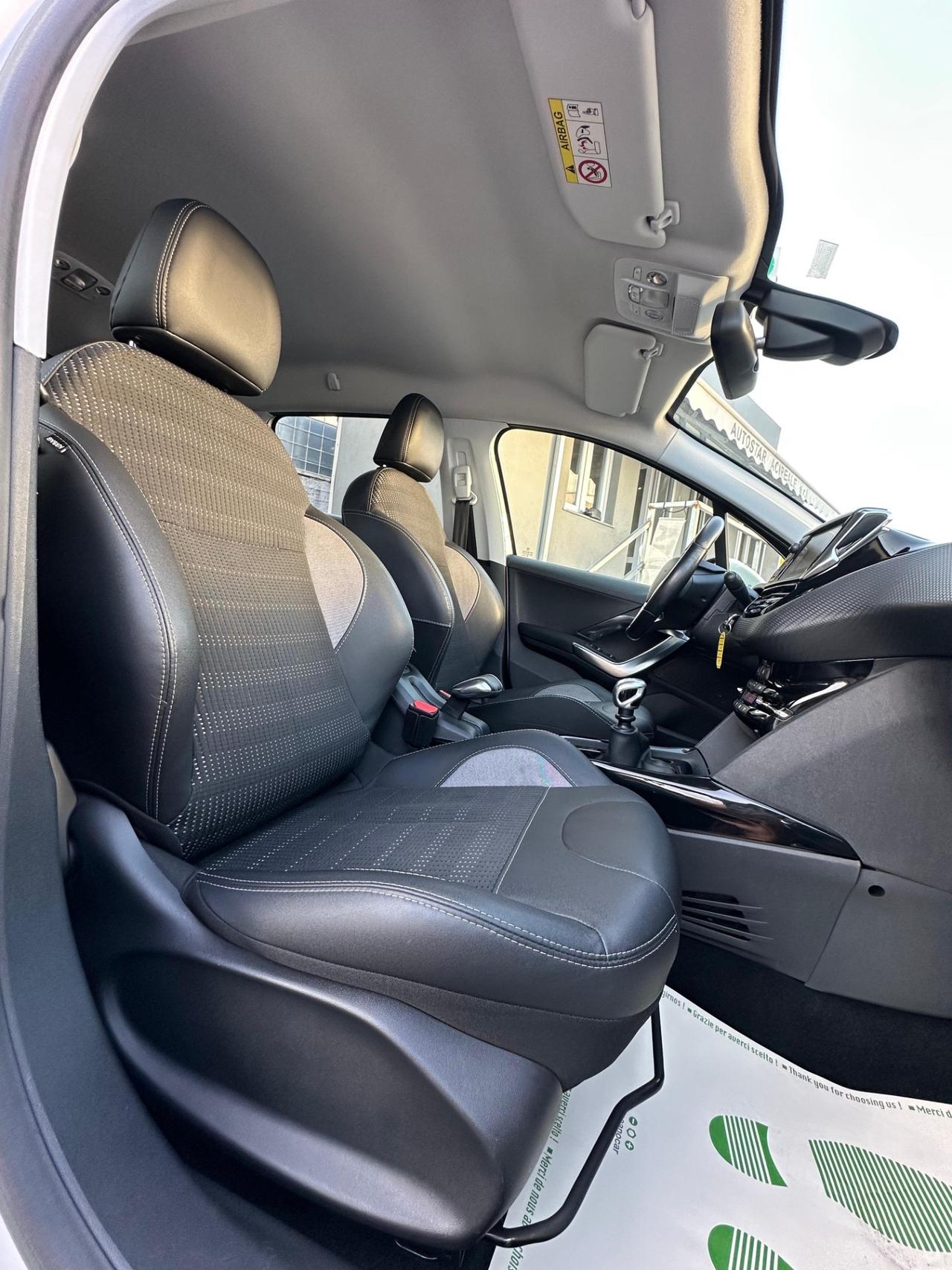 Peugeot 2008 1.6 Blue-HDI 120CV Allure