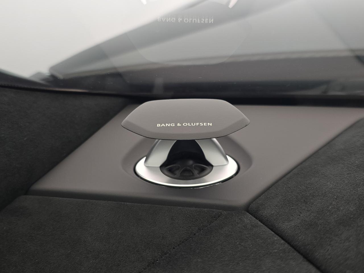 4.0 v8 Performante - Carbon Pack completo