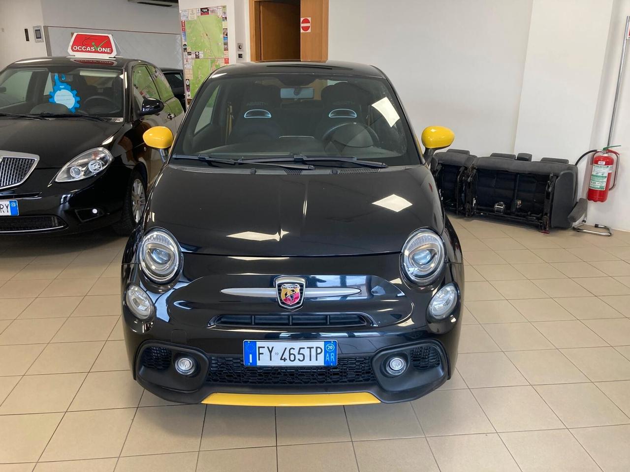 Abarth 595 1.4 Turbo T-Jet 160 CV Pista