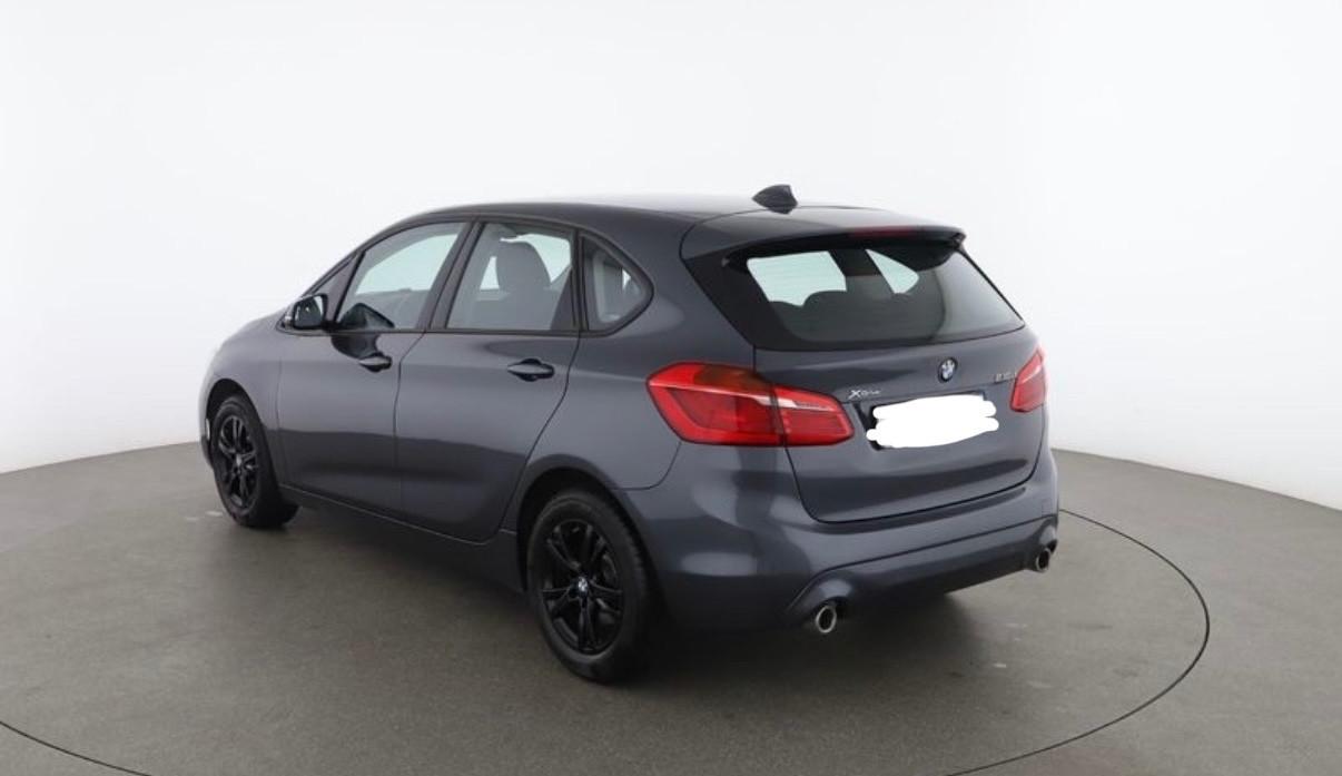 Bmw 2er Active Tourer 218d xDrive Advantage aut.