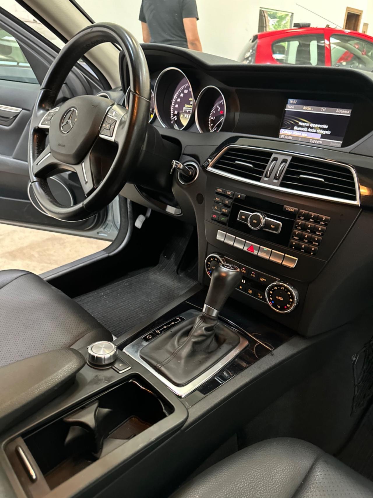 Mercedes-benz C 220 CDI BlueEFFICIENCY AVANTGARDE KMCERT