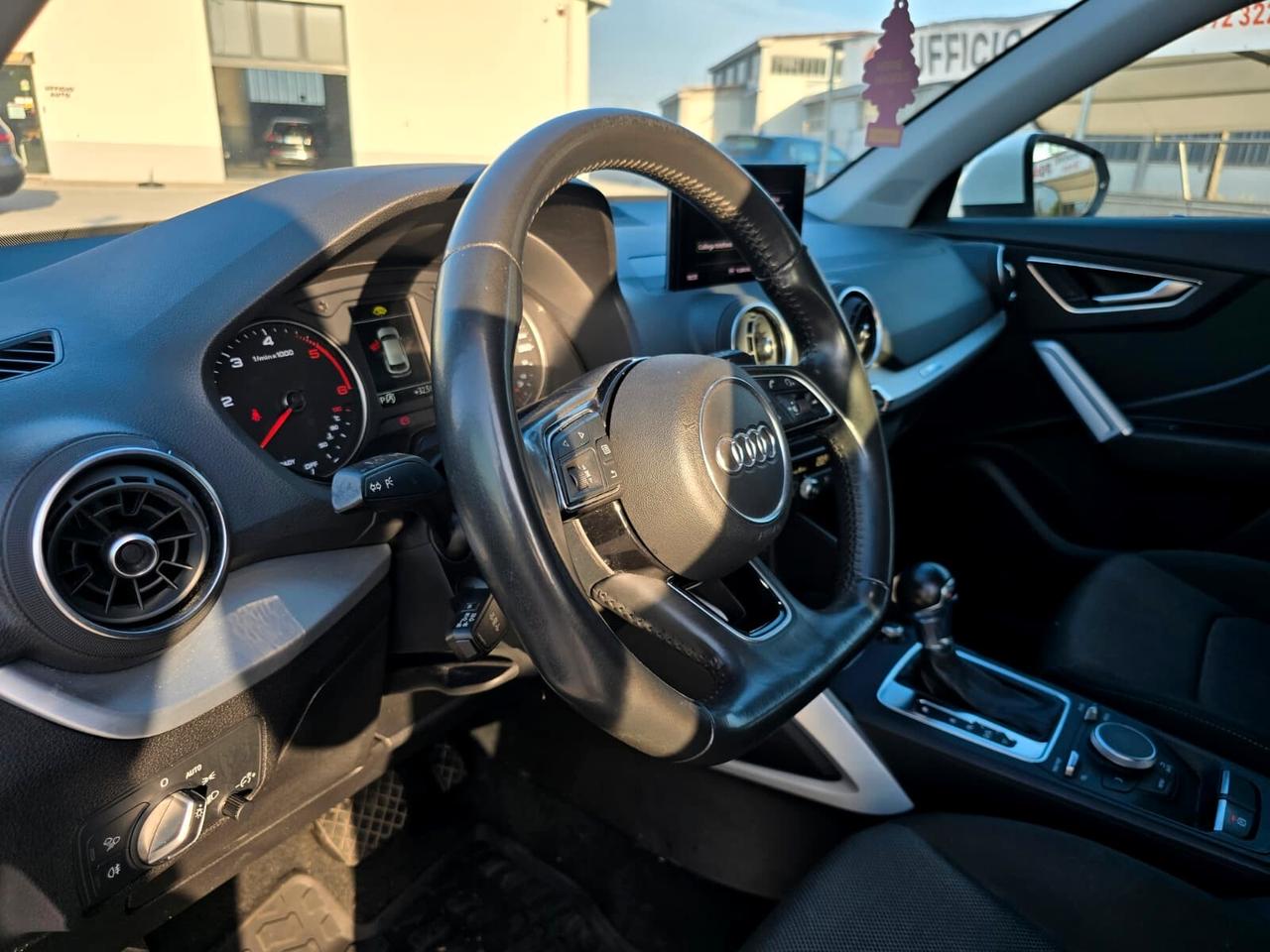Audi Q2 30 1.6 tdi Admired s-tronic my20