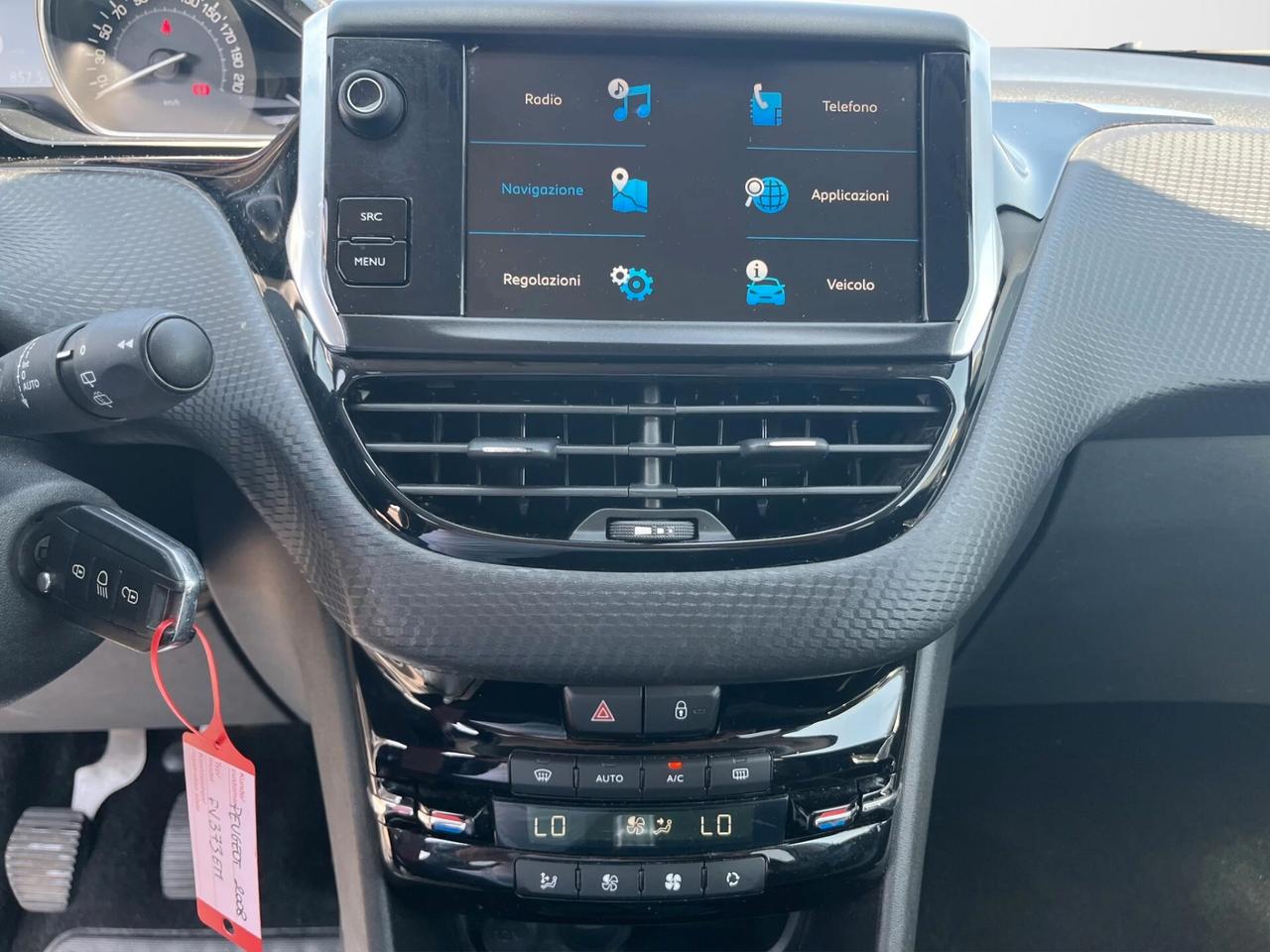 Peugeot 2008 BlueHDi 100 S&S Allure