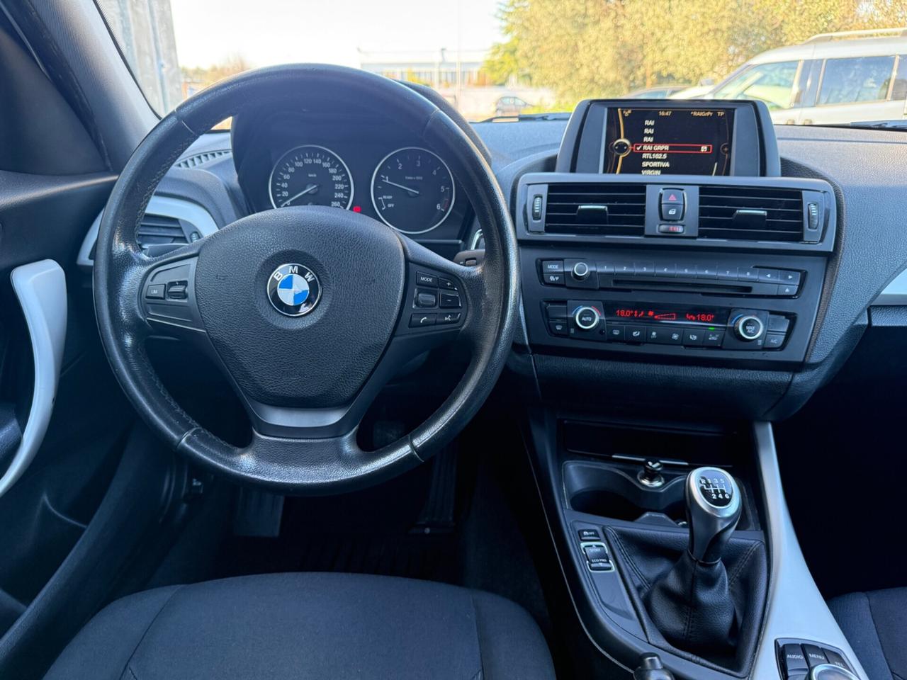 Bmw 118d 5p. Sport,Climatronic bizona,Xeno+Led,cerchi in lega,sensori di parcheggio,ecc.