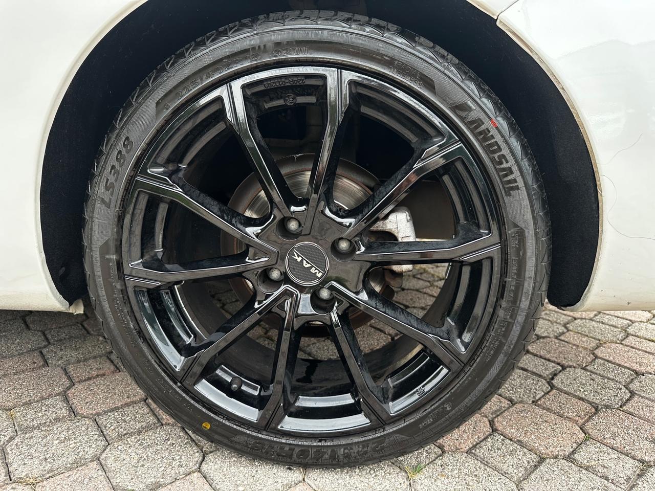 Peugeot 308 1.6 e-HDi 112CV Stop&Start CC Allure