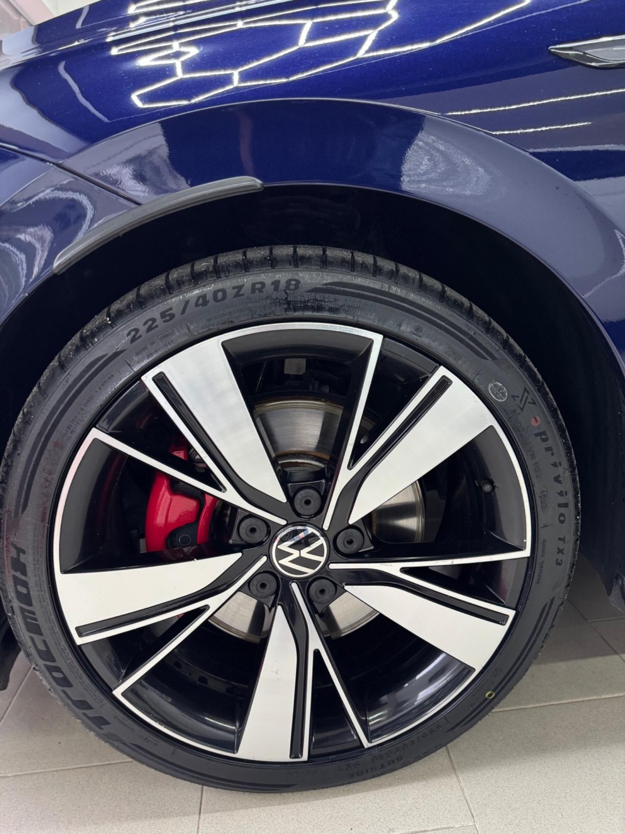 Volkswagen Golf 8 VIII 2.0 GTD 200cv dsg