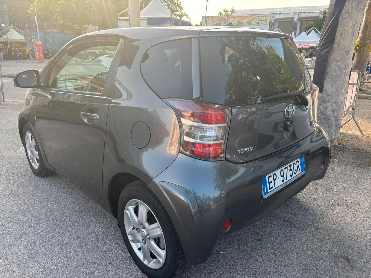 Toyota iQ 1.0 CVT Lounge