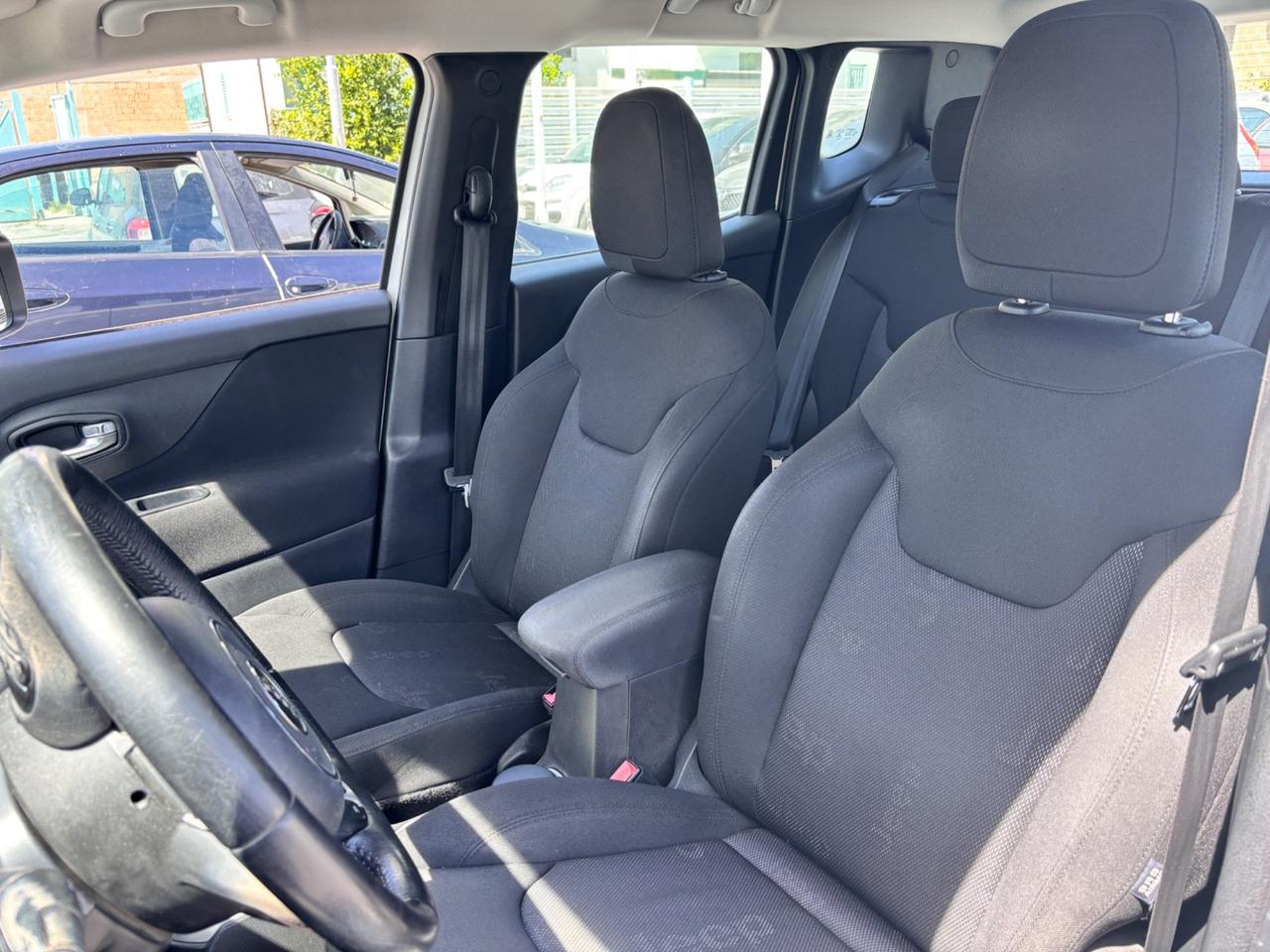Jeep Renegade 1.6 Mjt 105 CV Business