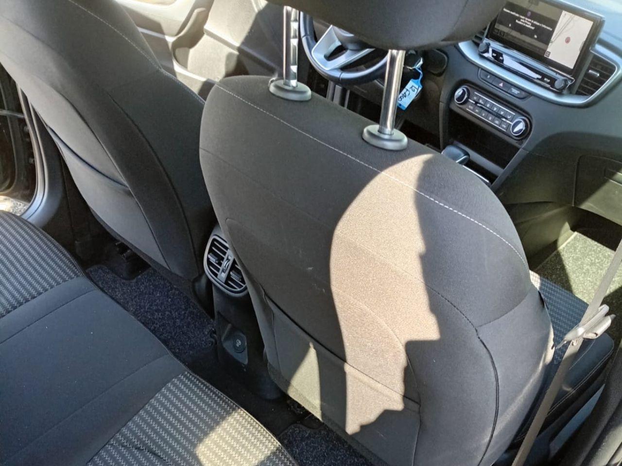 KIA Ceed III 2022 SW - Ceed SW 1.6 crdi mhev Business 136cv dct