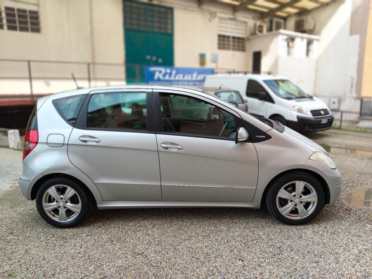 Mercedes A 160 CDI BlueEFFICIENCY Elegance
