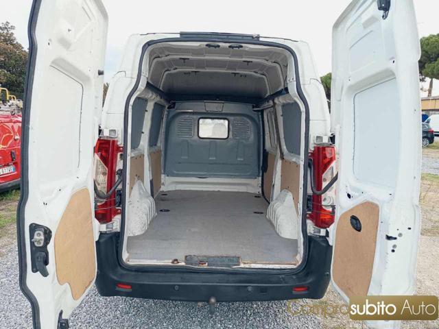 PEUGEOT Expert 2.0 HDi 125CV + 22%