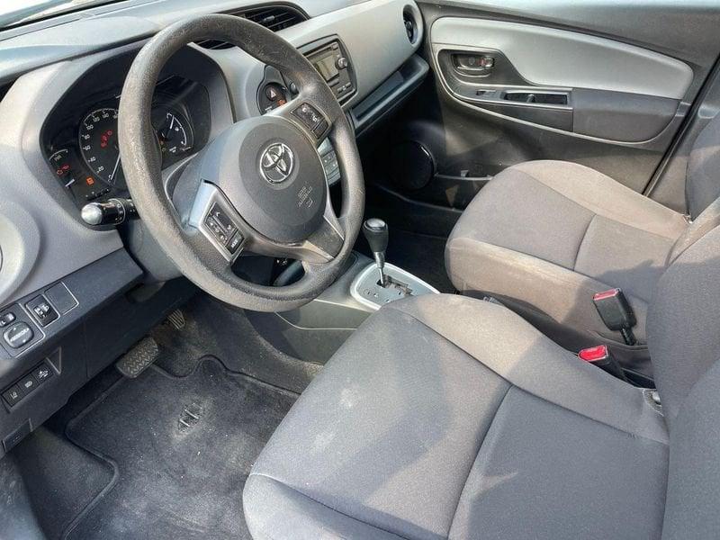 Toyota Yaris Yaris 5p 1.5 Cool HSD
