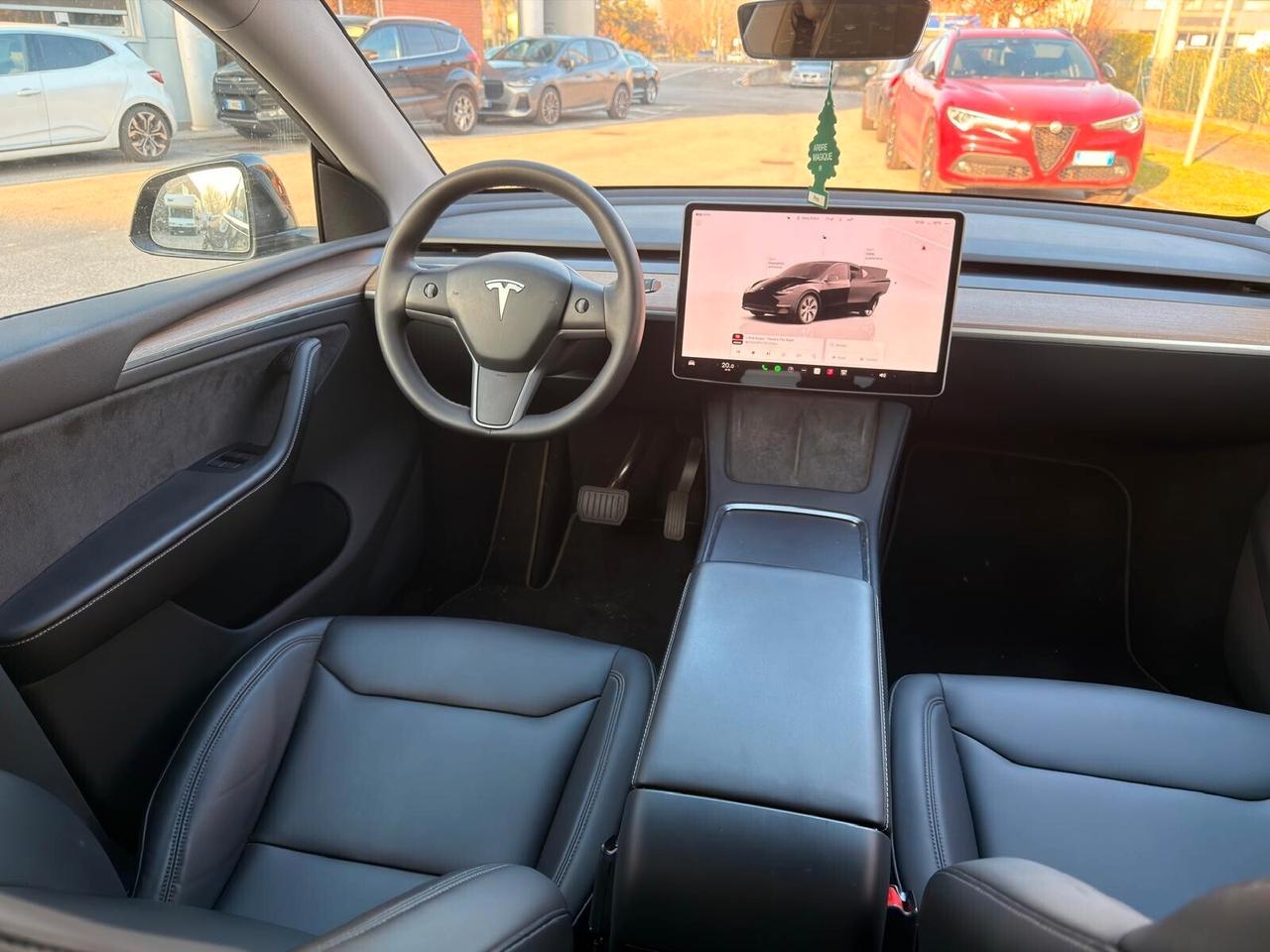 Tesla Model Y RWD