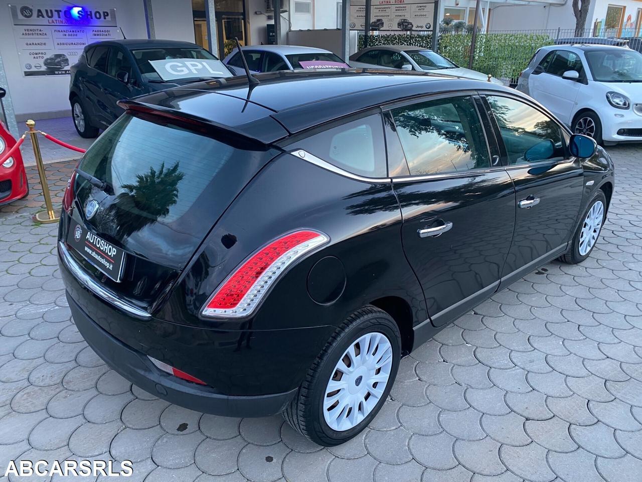 LANCIA - Delta - 1.6 MJT DPF Platino - FINANZIABIL