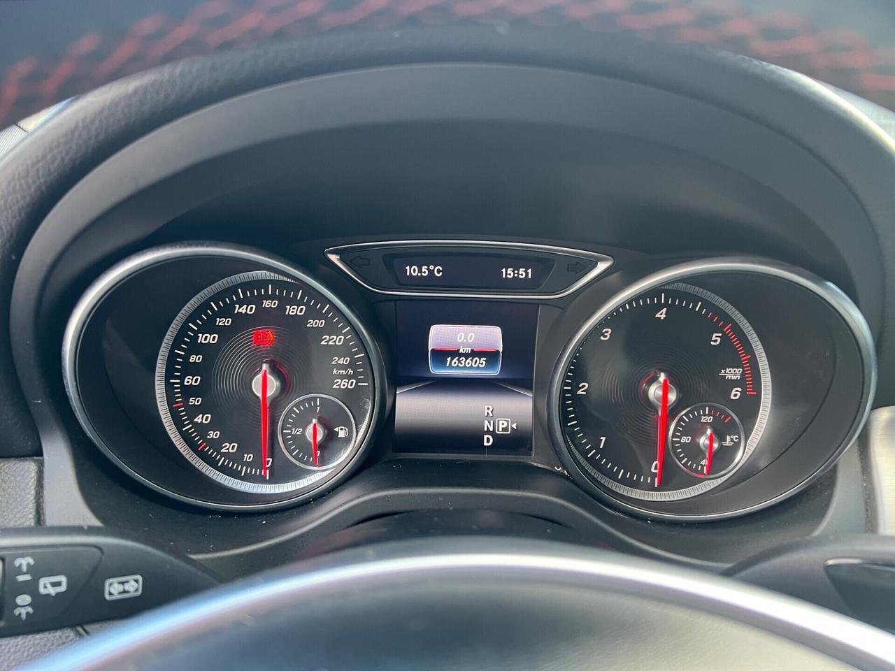 Mercedes GLA 200d AUTOMATIC Amg Premium 2018