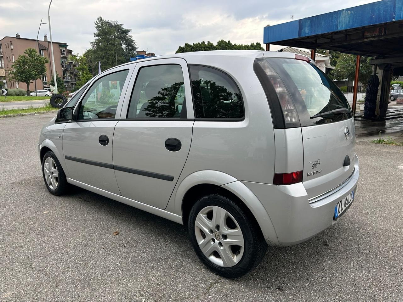 Opel Meriva 1.4 16V Cosmo Benzina Adatta a neopatentati