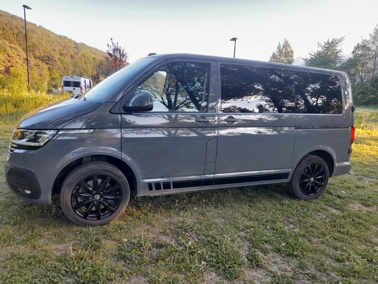 Volkswagen Caravelle 2.0 TDI 204CV 4Motion