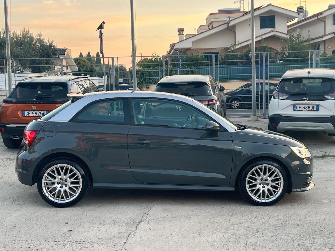 Audi A1 1.0 TFSI sline