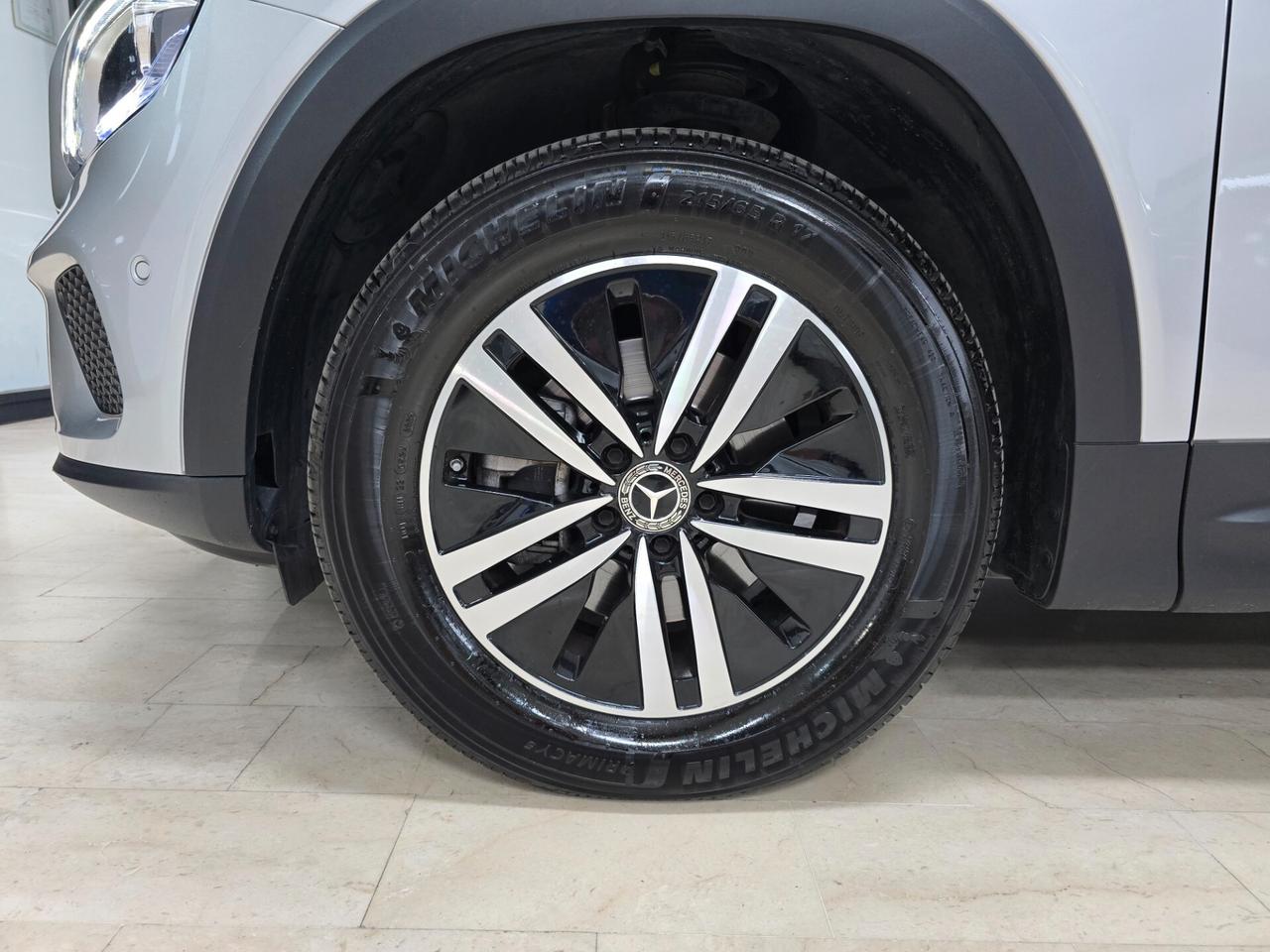Mercedes-benz GLB 180 d Automatic Sport Plus