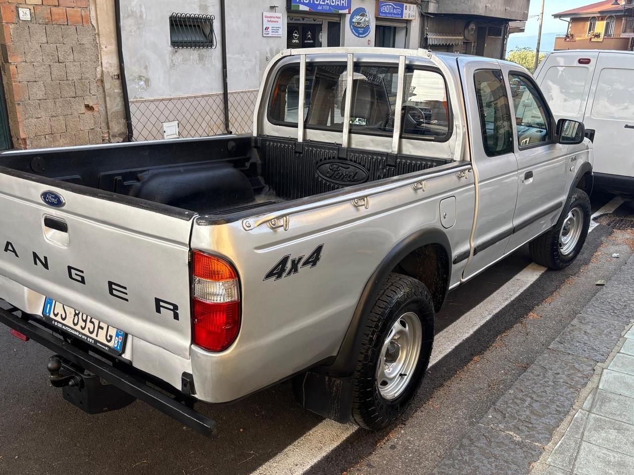Ford Ranger 2.5 TDI (109CV) 4p. Cassone lungo