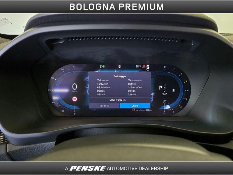 Volvo XC40 B3 automatico Ultra Black Edition