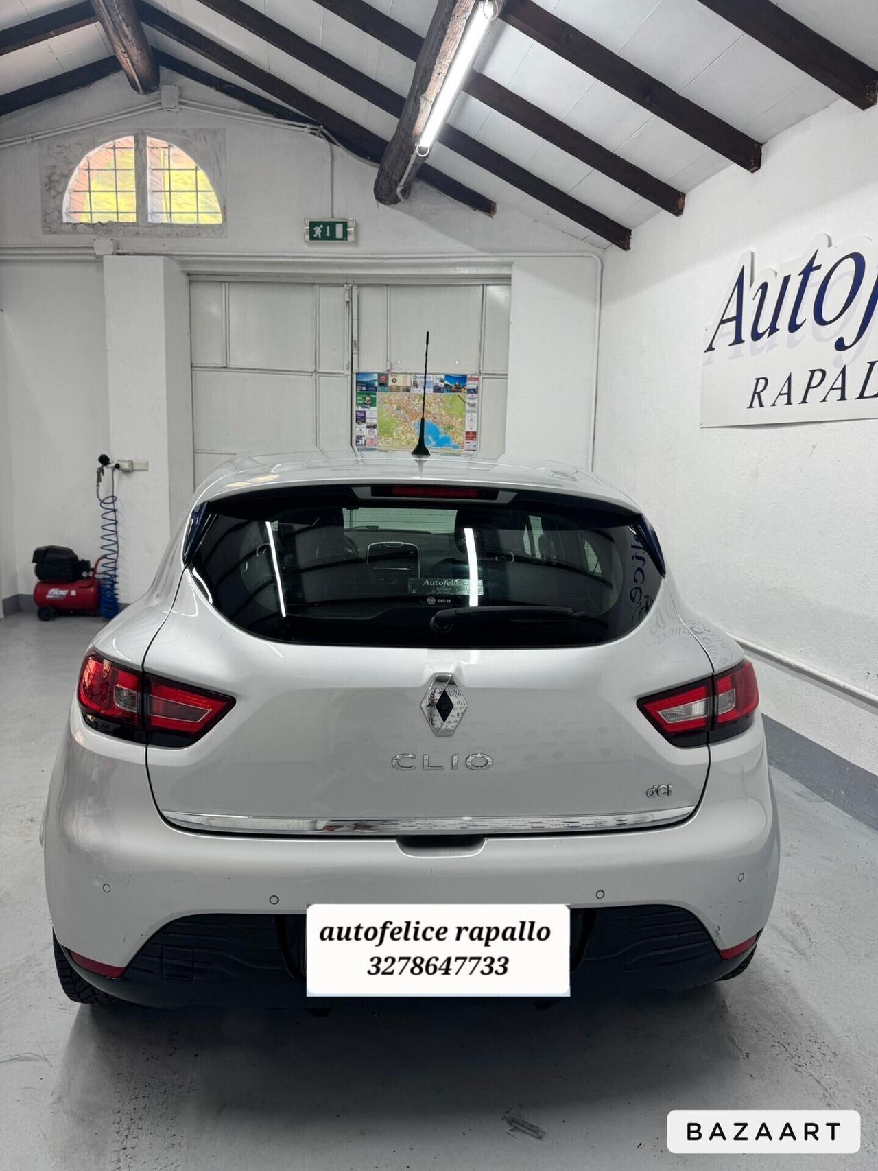Renault Clio dCi 8V 75 CV Start&Stop 5 porte Energy Duel