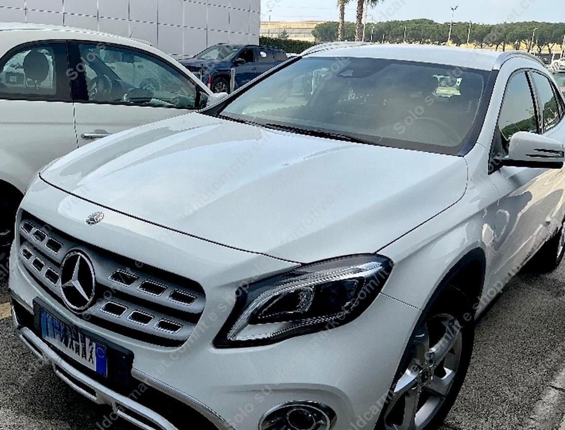 Mercedes-benz GLA 180 d Sport (manuale)