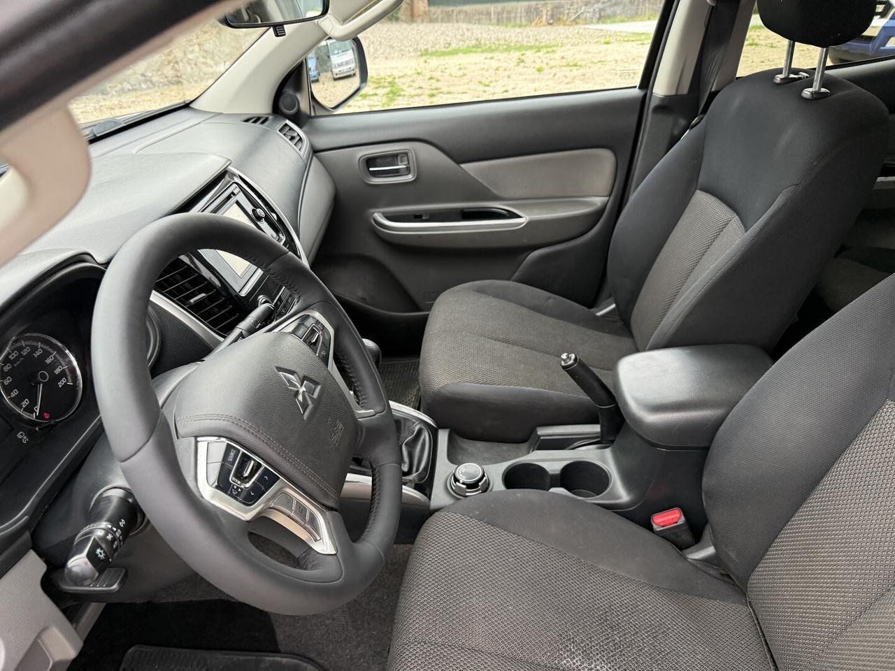 MITSUBISHI L200 PLUS DOPPIA CABINA 4X4 DIESEL