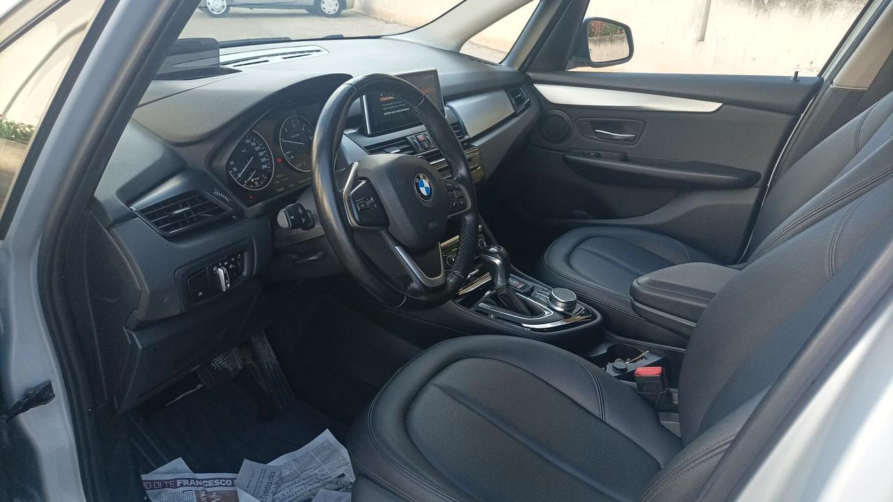 Bmw 2er Active Tourer 216d Active Tourer Advantage