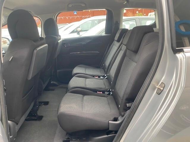 Peugeot 5008 1.6 HDi 112CV Family