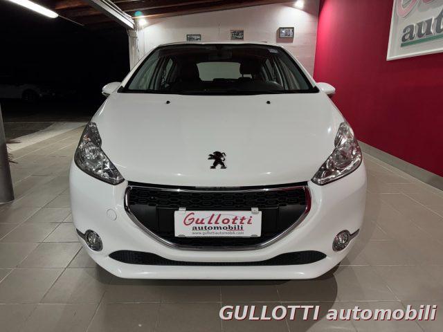 PEUGEOT 208 1.4 8V HDi 68CV 5p. Allure