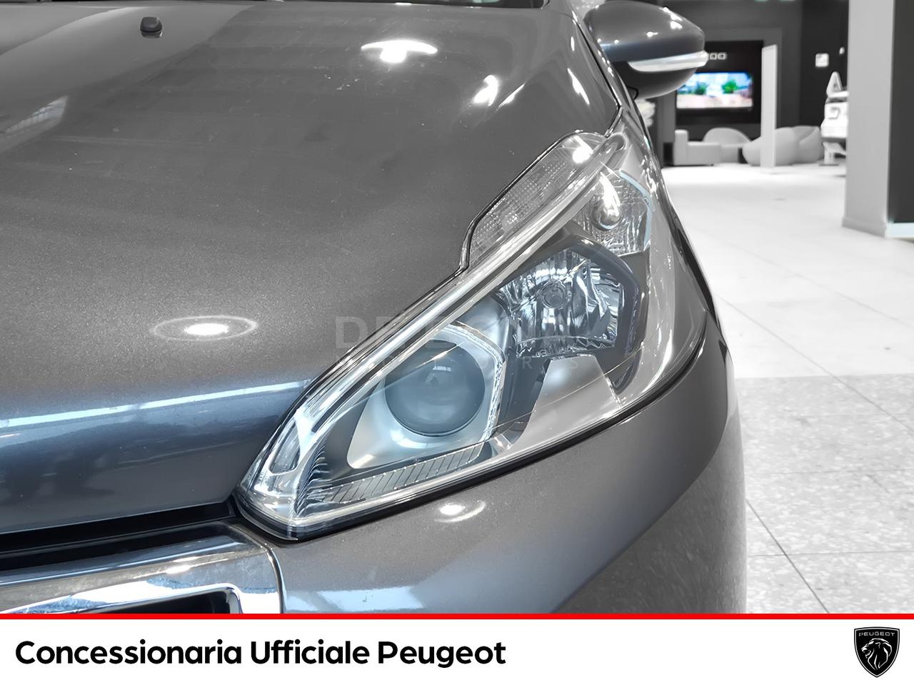 Peugeot 208 5p 1.2 puretech allure 82cv