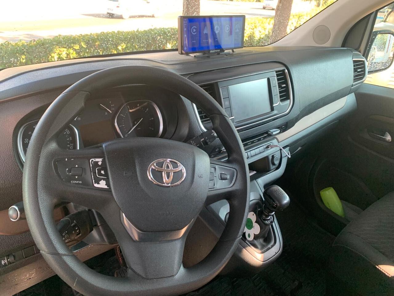 Toyota Proace Proace Verso 1.6D Luxury 8posti Euro6B