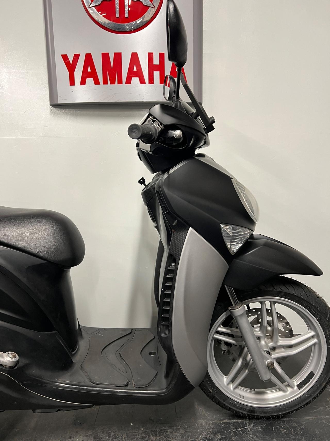 Yamaha Xenter 150