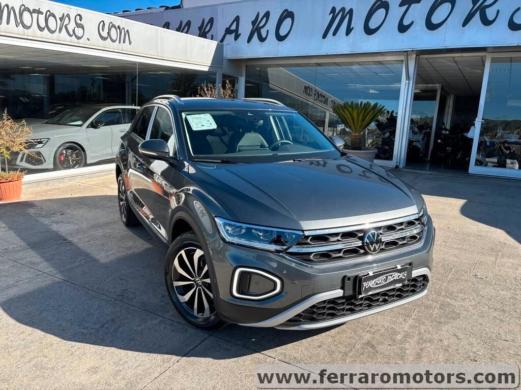 Volkswagen T-Roc 1.0 TSI R-Line Tua a soli 300 Euro al mese IVA ESPOSTA